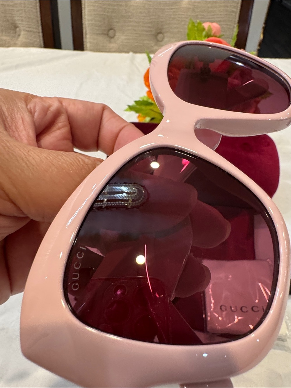 Authentic Gucci Light Pink GG Logo Chunky Frame Sunglasses - Picture 4 of 13